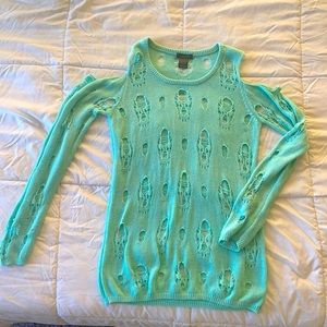 Women's Hot Topic Turquoise Skull Sweater in Large